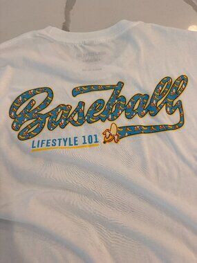 Baseball Lifestyle 101 Adult Medium Banana Shirt NWT